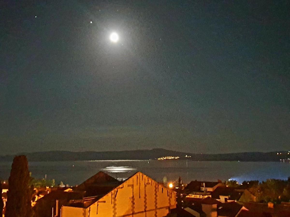 Apartman Lara Crikvenica Buitenkant foto